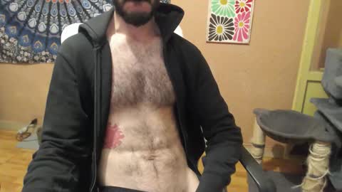 River online show from October 31, 5:47 pm