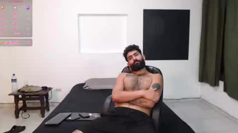 Snapshot of drogama chatting on February 8, 5:51 am Drogama online show from February 8, 5:51 am