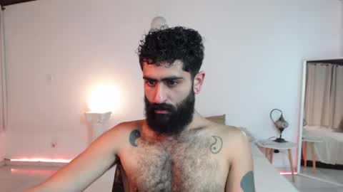 Snapshot of drogama chatting on February 17, 4:09 am Drogama online show from February 17, 4:09 am