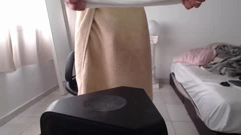 Snapshot of drogama chatting on February 18, 3:32 pm Drogama online show from February 18, 3:32 pm