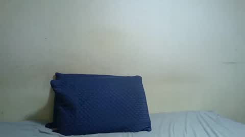 Snapshot of dronae chatting on January 6, 1:20 am dronae online show from January 6, 1:20 am