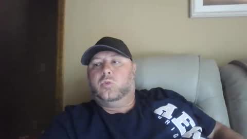 Snapshot of drow0909 chatting on May 23, 8:35 pm Drow online show from May 23, 8:35 pm