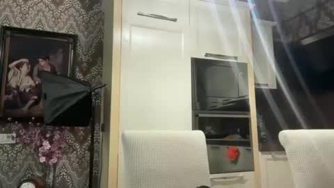 Dr. Resa online show from February 26, 5:28 pm