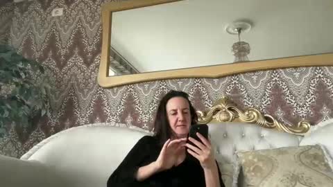 Dr. Resa online show from February 27, 8:28 am