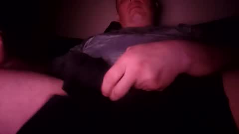 Snapshot of drtydawg208 chatting on March 6, 10:01 am drtydawg208 online show from March 6, 10:01 am