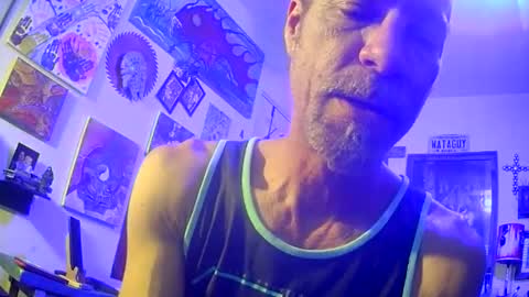 Snapshot of druedowm chatting on December 22, 9:34 pm druedowm online show from December 22, 9:34 pm