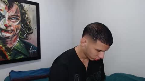 Snapshot of dsanchezz359 chatting on February 19, 12:34 pm dsanchezz359 online show from February 19, 12:34 pm