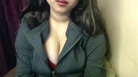 Snapshot of duajaan0 chatting on February 14, 9:06 am Dua online show from February 14, 9:06 am