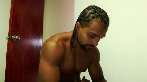 S.K..maorisa98 VIDEOS SEXHARD PPBOY 55TASTEPROTEIN online show from October 6, 1:08 pm