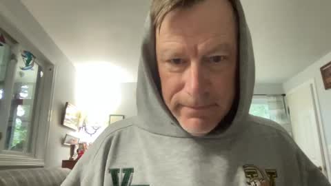 Snapshot of dudeinnh chatting on September 17, 11:12 am Steve online show from September 17, 11:12 am