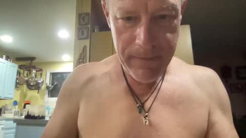 Snapshot of dudeinnh chatting on September 24, 10:40 am Steve online show from September 24, 10:40 am