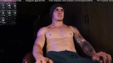 Snapshot of duke_j chatting on February 11, 2:46 am DUKE J online show from February 11, 2:46 am