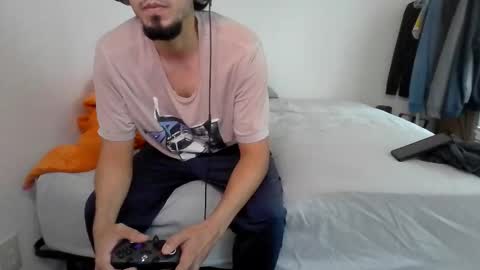 Snapshot of duke_thick chatting on November 9, 5:00 pm duke_thick online show from November 9, 5:00 pm