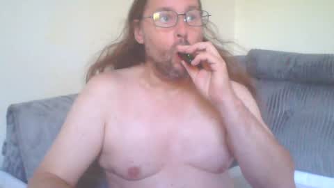 Snapshot of dukenucum73 chatting on July 14, 5:51 pm chris online show from July 14, 5:51 pm