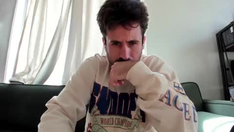 Snapshot of dukethedude chatting on December 25, 9:22 pm Duke online show from December 25, 9:22 pm