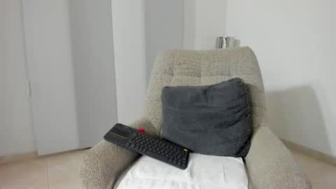 Dulce online show from April 17, 9:23 am