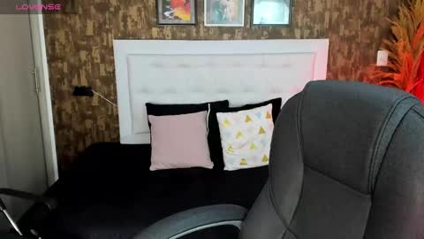 Dulce  love69 online show from January 14, 5:30 am