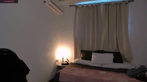 dulce brithany online show from September 11, 9:26 pm