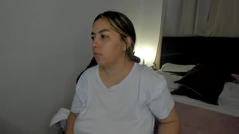 dulce brithany online show from February 15, 5:20 pm