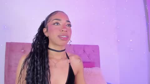 Snapshot of dulce_brown01 chatting on July 9, 2:54 pm Dulce online show from July 9, 2:54 pm