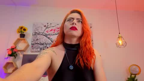 Snapshot of dulce_charlottee chatting on December 16, 8:03 pm DULCE online show from December 16, 8:03 pm