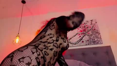 Snapshot of dulce_charlottee chatting on February 4, 8:25 pm DULCE online show from February 4, 8:25 pm