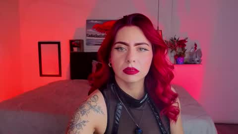 Snapshot of dulce_charlottee chatting on February 9, 7:29 pm DULCE online show from February 9, 7:29 pm