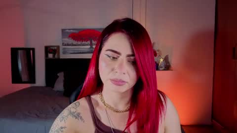 Snapshot of dulce_charlottee chatting on April 5, 7:11 pm DULCE online show from April 5, 7:11 pm