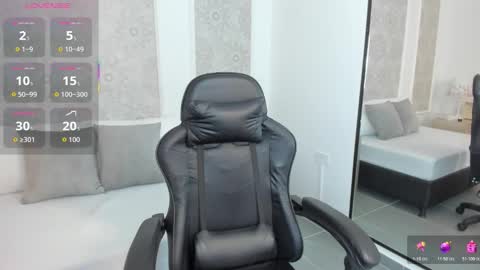 N A T Y online show from December 5, 2:53 am