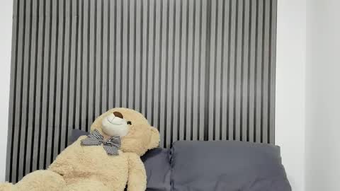 Snapshot of dulce_roberts_ chatting on September 20, 1:01 pm Dulce  online show from September 20, 1:01 pm