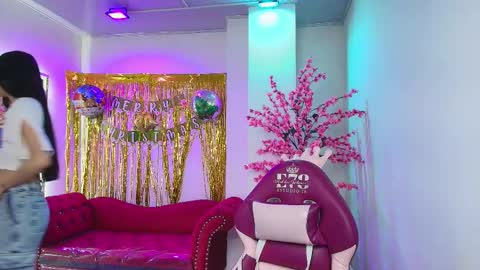 dulce_viioleta online show from December 23, 10:57 am