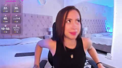 dulceprince1 online show from February 25, 1:43 pm