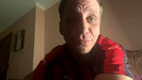 Snapshot of dulcestravesuras22159178 chatting on July 15, 2:06 am dulcestravesuras22159178 online show from July 15, 2:06 am