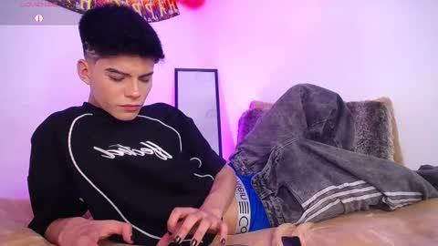 Dulcey online show from October 9, 4:21 am