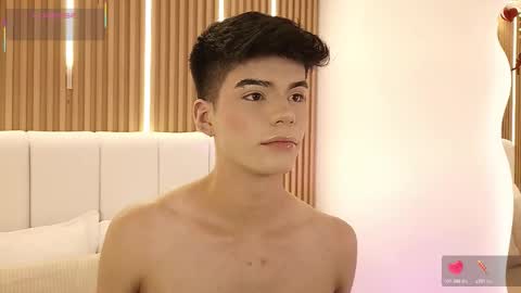 Dulcey online show from February 18, 4:19 am