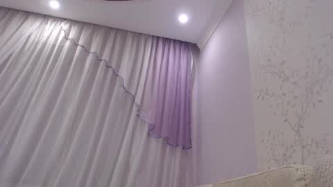 Snapshot of dulcieheath chatting on March 11, 7:47 pm dulcieheath online show from March 11, 7:47 pm