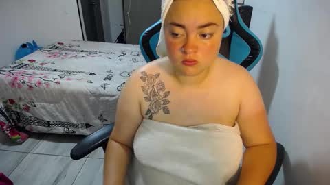 Nicole   online show from March 22, 3:59 pm