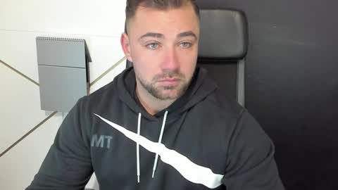 DuncanStone online show from March 4, 5:00 am