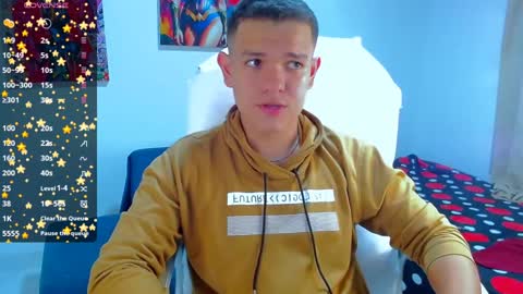 Snapshot of dunkan_kravitz chatting on January 2, 11:16 pm Dunkan Kravitz online show from January 2, 11:16 pm