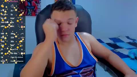 Snapshot of dunkan_kravitz chatting on February 10, 9:47 pm Dunkan Kravitz online show from February 10, 9:47 pm