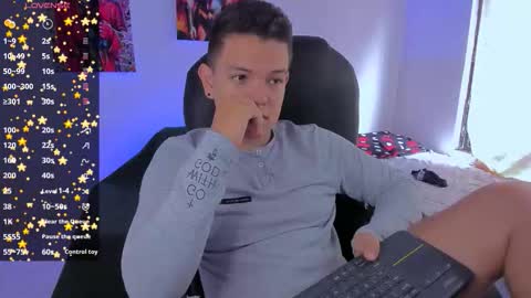 Snapshot of dunkan_kravitz chatting on October 3, 2:25 pm Dunkan Kravitz online show from October 3, 2:25 pm