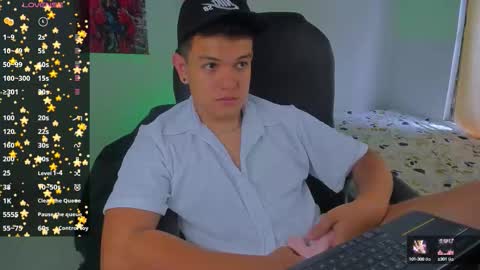 Snapshot of dunkan_kravitz chatting on October 30, 4:52 pm Dunkan Kravitz online show from October 30, 4:52 pm