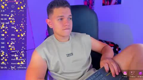 Snapshot of dunkan_kravitz chatting on November 13, 1:15 am Dunkan Kravitz online show from November 13, 1:15 am