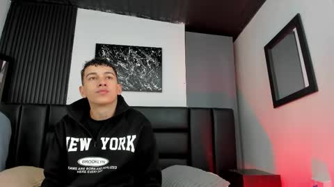 Thomas and Noah online show from September 23, 12:30 pm