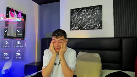 Thomas and Noah online show from October 29, 12:07 pm