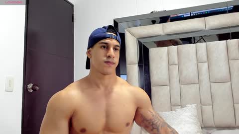 duran_dhikol1 online show from December 13, 2:54 am