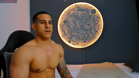 duran_dhikol1 online show from November 6, 3:51 am