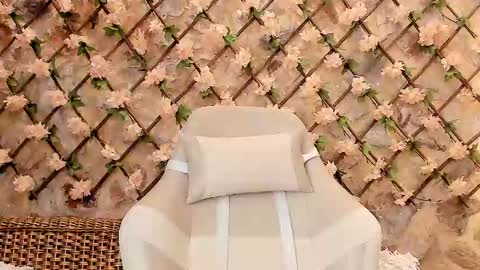 duskybeautyy online show from February 6, 1:47 pm