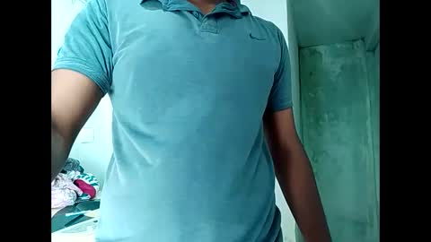 Snapshot of duskytamilkarthik chatting on April 22, 2:14 am duskytamilkarthik online show from April 22, 2:14 am