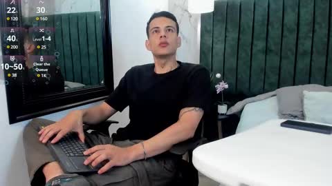 Dustin Sonne online show from February 23, 3:56 am